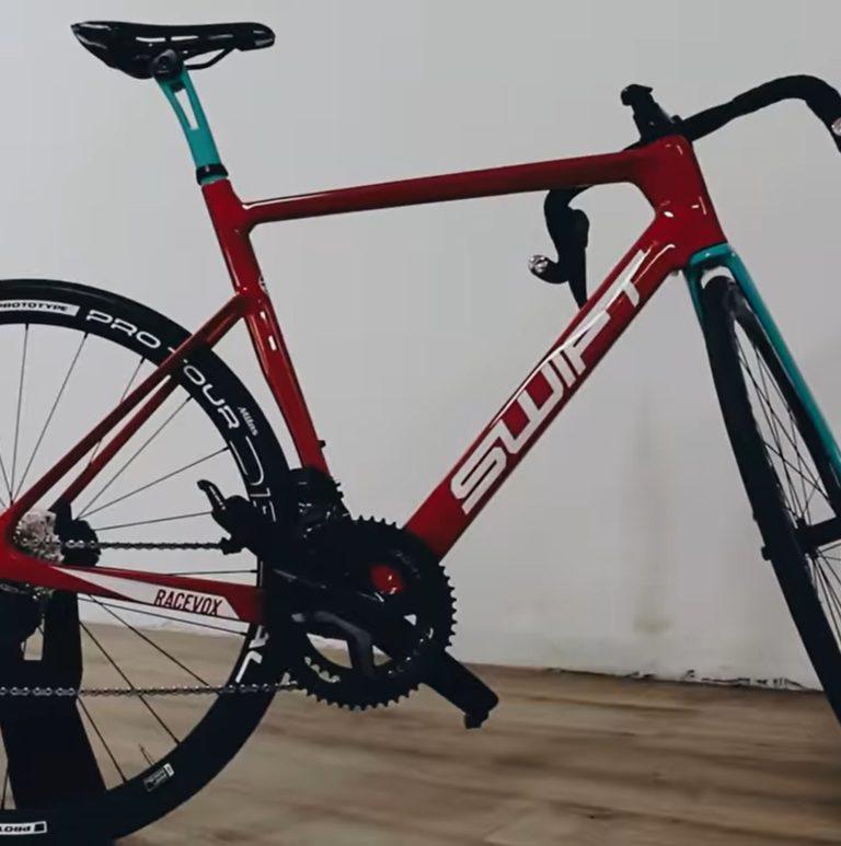 CredibomLA AlumíniosMarcos Car com novas bicicletas em 2023